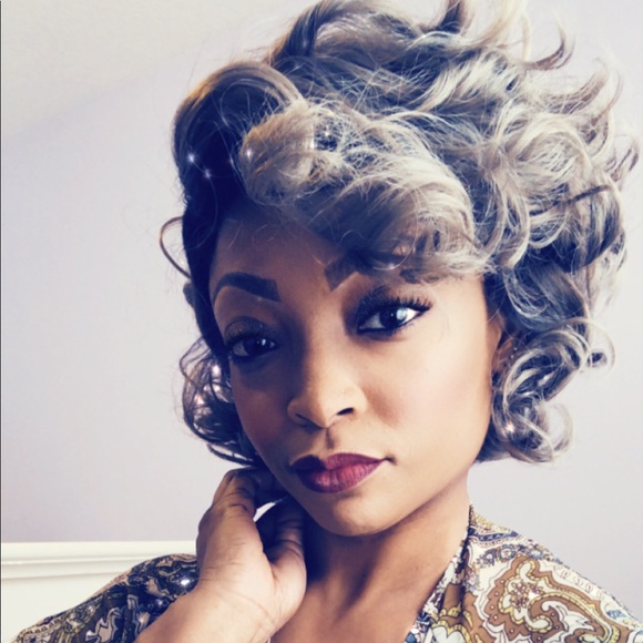 Meet your Posher, Tiphanny - Picture 1 of 1